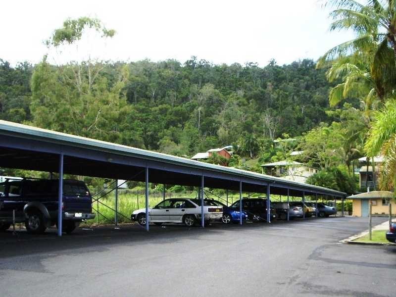 Unit 7/6 St Martins Lane, Cannonvale QLD 4802