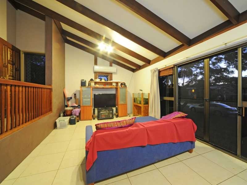 17 Wambiri Street, Cannonvale QLD 4802