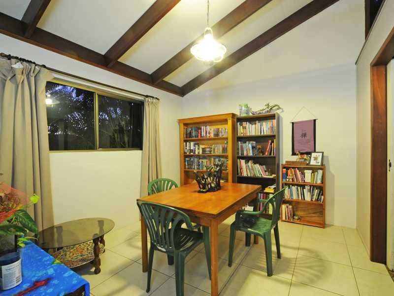 17 Wambiri Street, Cannonvale QLD 4802
