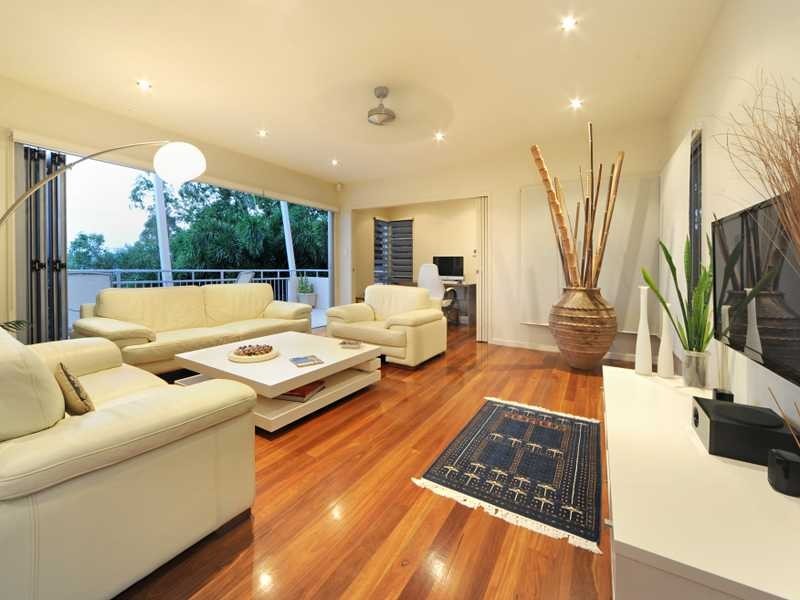 41 Harbour Ave, Shute Harbour QLD 4802