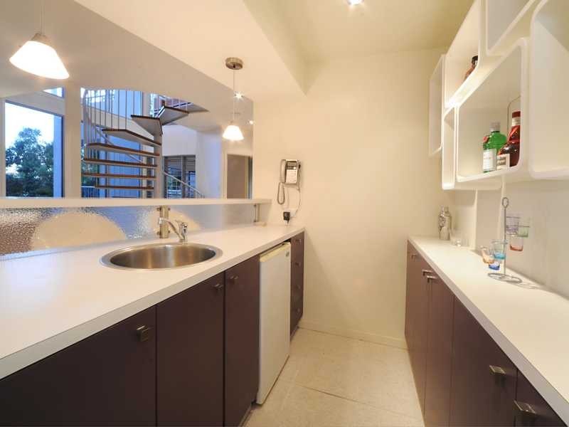 41 Harbour Ave, Shute Harbour QLD 4802