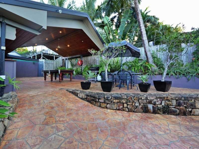 6 Lamond Street, Airlie Beach QLD 4802