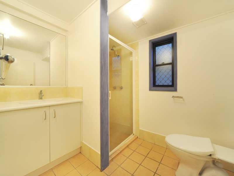 6 Lamond Street, Airlie Beach QLD 4802