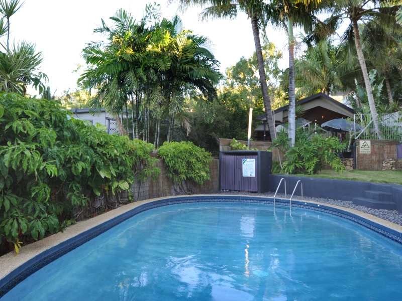 6 Lamond Street, Airlie Beach QLD 4802