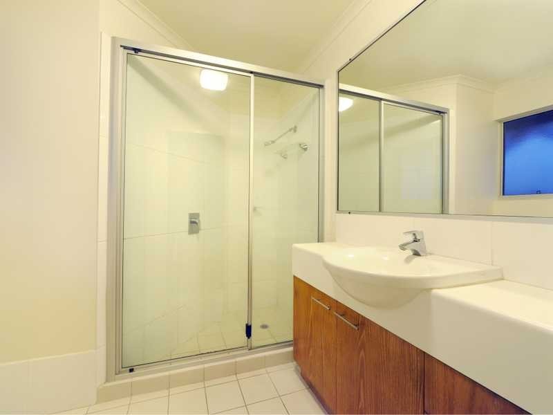 5/36 Waterson Way, Airlie Beach QLD 4802