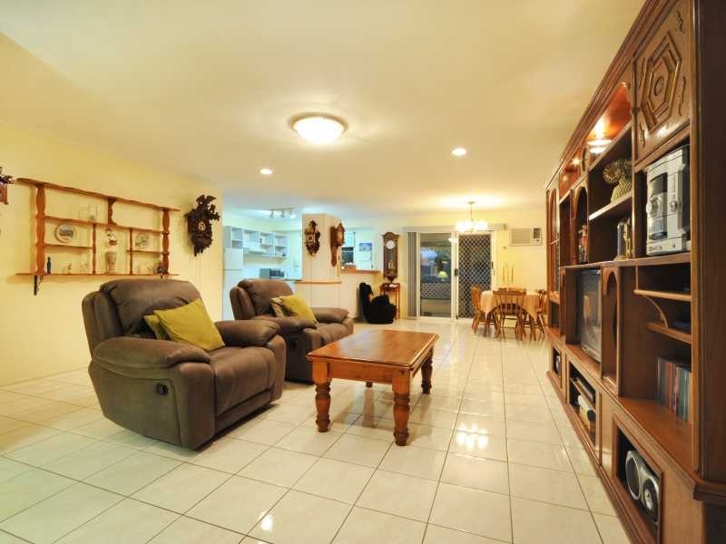 49 Erromango Drive, Jubilee Pocket QLD 4802