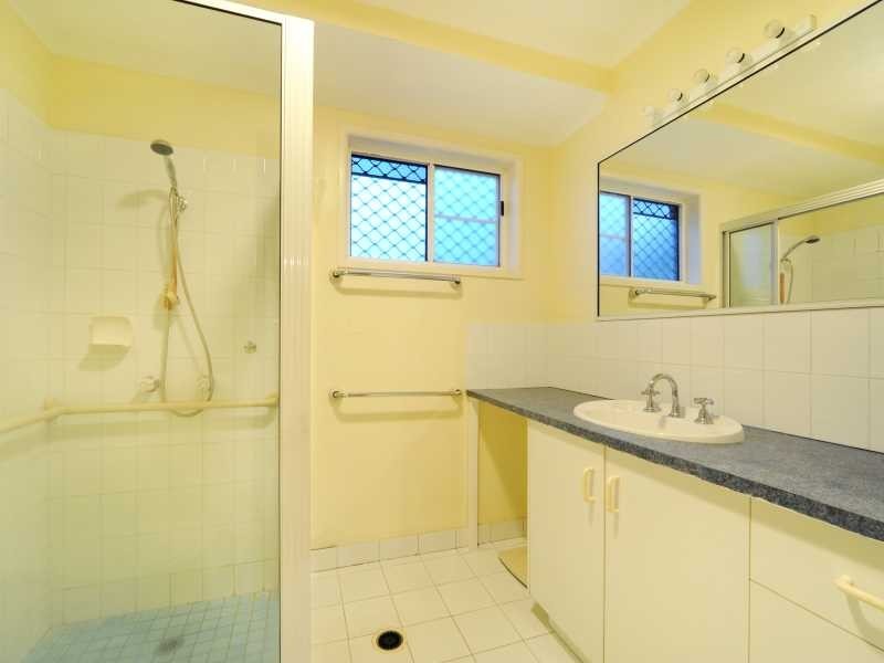 49 Erromango Drive, Jubilee Pocket QLD 4802