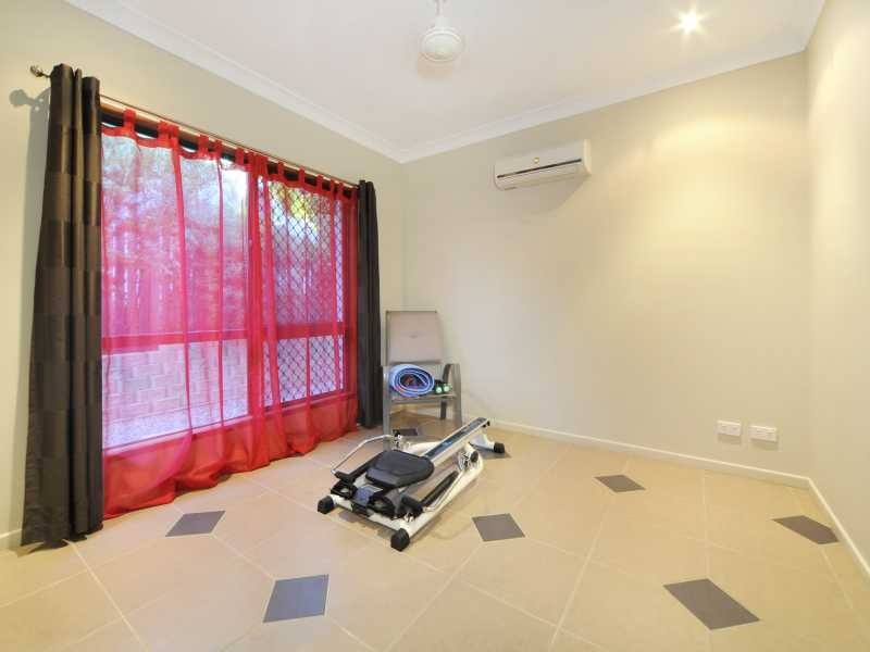 16 Links Drive, Cannonvale QLD 4802