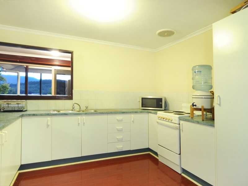 31 South Molle Boulevard, Cannonvale QLD 4802