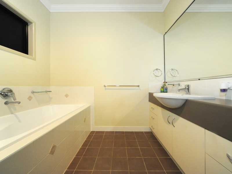 38 Kingfisher Terrace, Jubilee Pocket QLD 4802