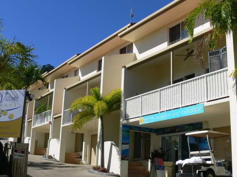 Unit 16/12 Eshelby Drive, Cannonvale QLD 4802