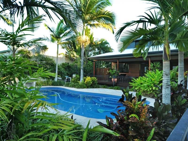 46 Harbour Avenue, Shute Harbour QLD 4802