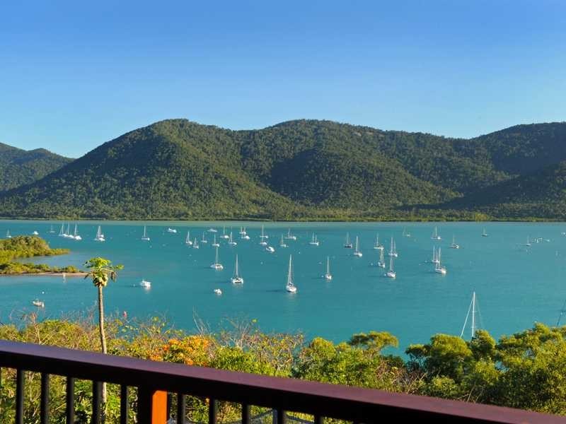 46 Harbour Avenue, Shute Harbour QLD 4802