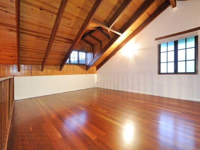 6 Harbour Avenue, Shute Harbour QLD 4802