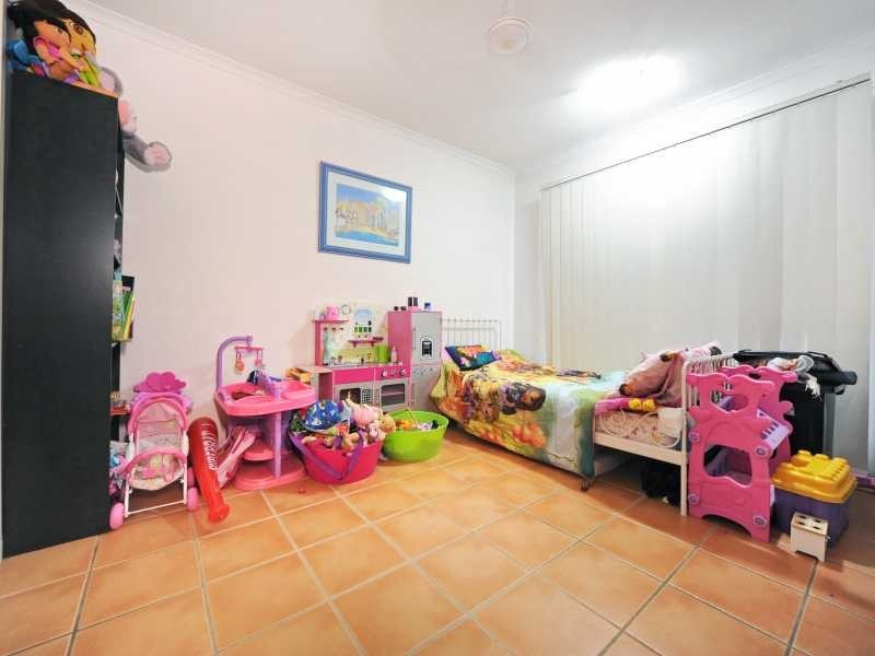 Unit 17/24 Beach Rd, Cannonvale QLD 4802