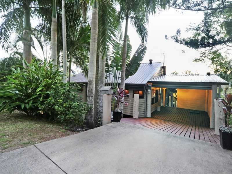 12 Warruga Street, Cannonvale QLD 4802