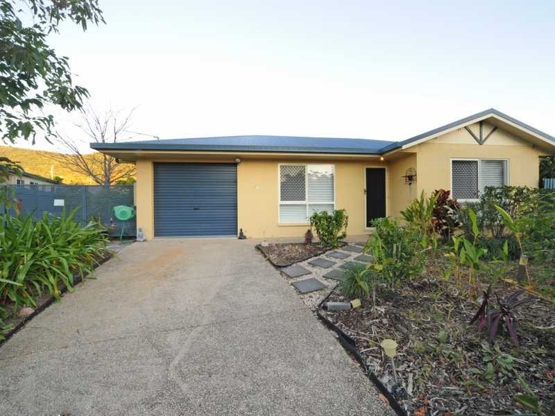 42 Banksia Court, Cannonvale QLD 4802