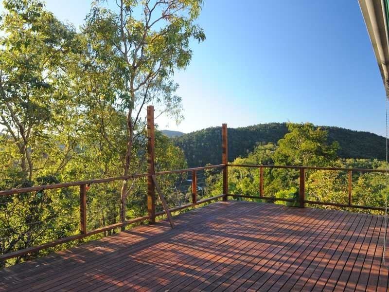 75 Parkland Drive, Cannonvale QLD 4802