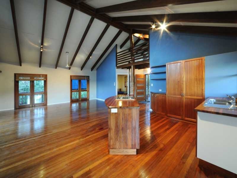 75 Parkland Drive, Cannonvale QLD 4802