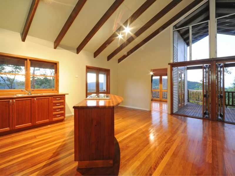 75 Parkland Drive, Cannonvale QLD 4802