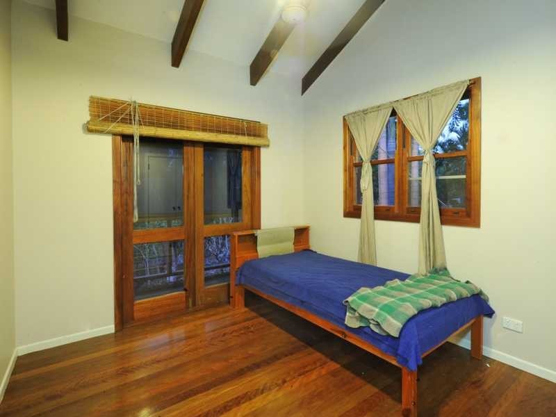 75 Parkland Drive, Cannonvale QLD 4802