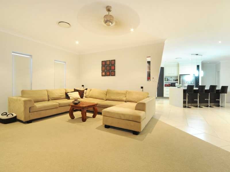 73 Country Road, Cannonvale QLD 4802