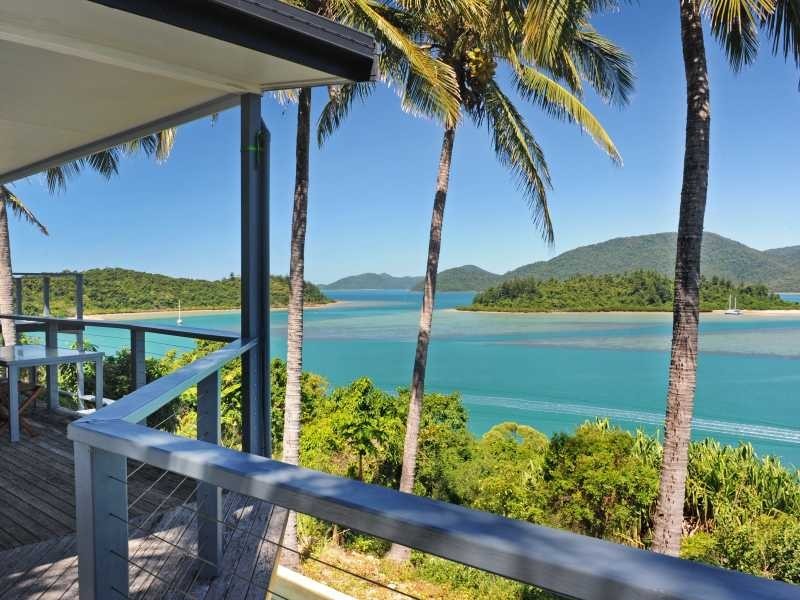 29 Warrain Street, Shute Harbour QLD 4802