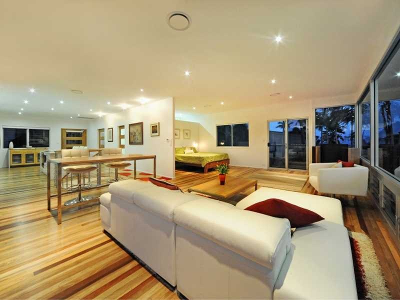 29 Warrain Street, Shute Harbour QLD 4802