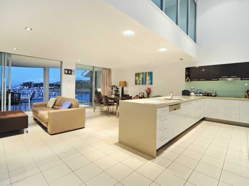 Unit 25/159 Shingley Drive, Cannonvale QLD 4802