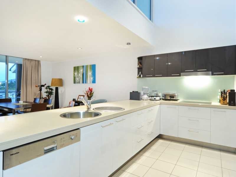 Unit 25/159 Shingley Drive, Cannonvale QLD 4802