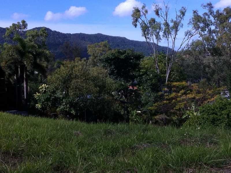 58 Country Road, Cannonvale QLD 4802