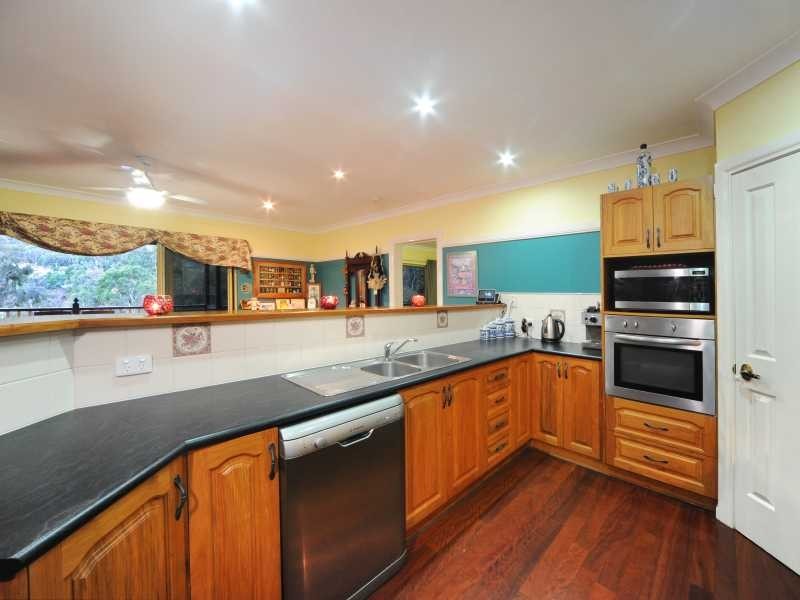 57 Parkwood Terrace, Cannonvale QLD 4802