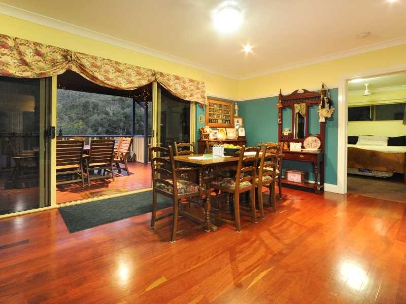 57 Parkwood Terrace, Cannonvale QLD 4802