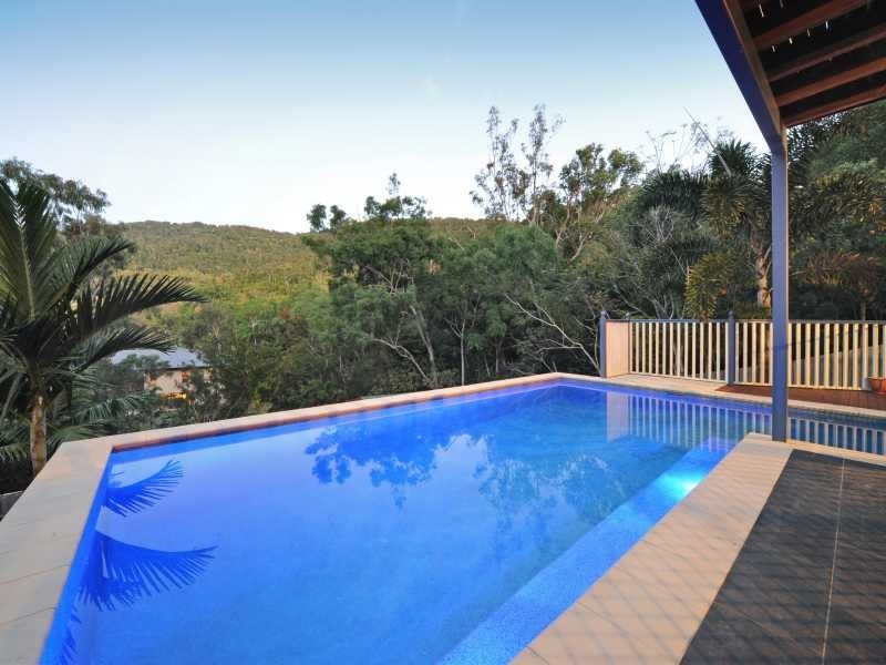 57 Parkwood Terrace, Cannonvale QLD 4802