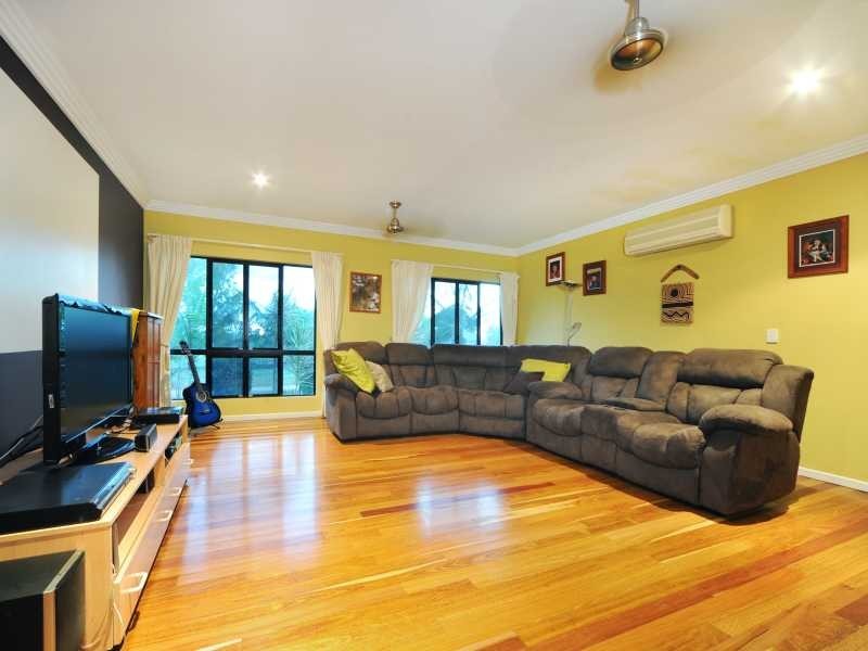 35 Riverview Drive, Mount Julian QLD 4800