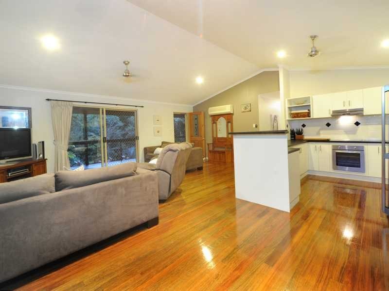 1 Totem Trail, Jubilee Pocket QLD 4802