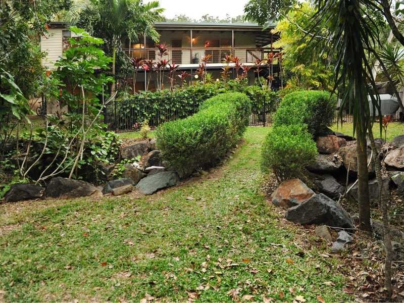 1 Totem Trail, Jubilee Pocket QLD 4802
