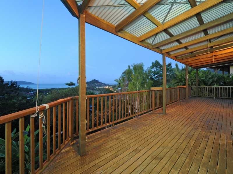 44 Country Road, Cannonvale QLD 4802