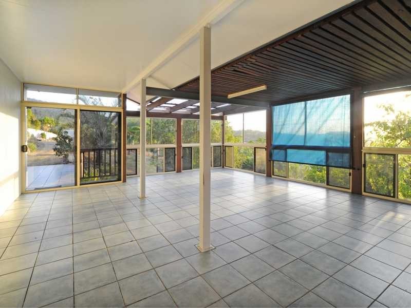 44 Country Road, Cannonvale QLD 4802