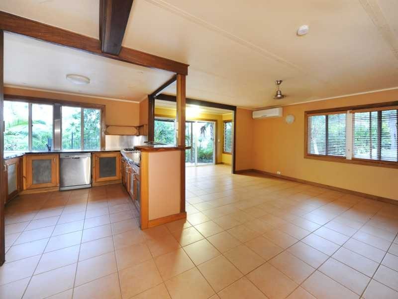 189 Camm Rd, Mount Julian QLD 4800