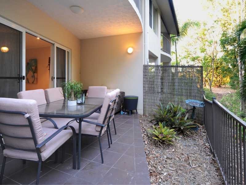 Unit 2/6 Salmon Street, Cannonvale QLD 4802
