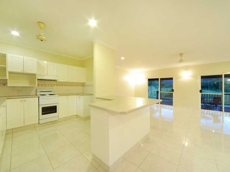 25 Windemere Drive, Strathdickie QLD 4800