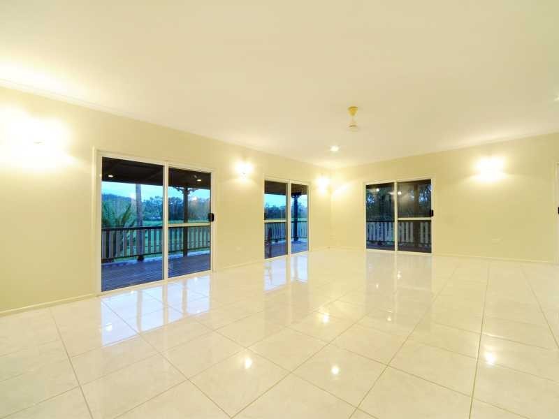 25 Windemere Drive, Strathdickie QLD 4800