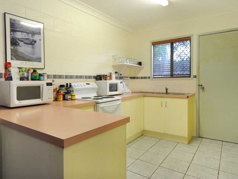 Unit 33/28 Island Drive, Cannonvale QLD 4802