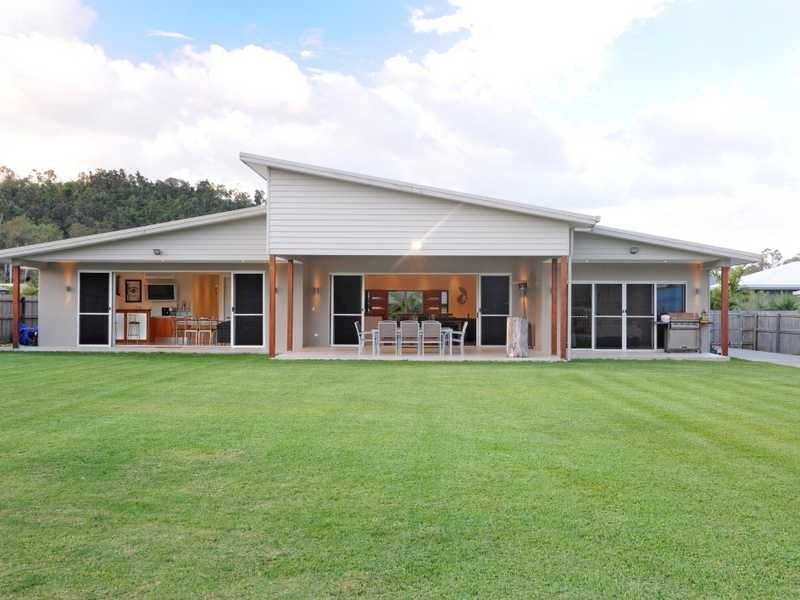 10 Henderson Street, Cannon Valley QLD 4800