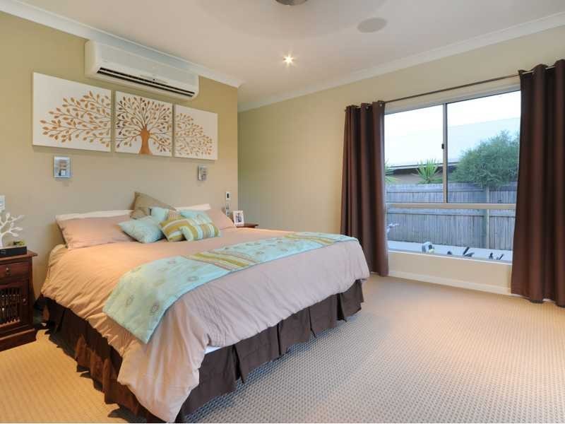 10 Henderson Street, Cannon Valley QLD 4800