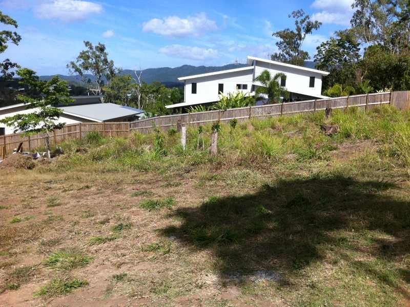 16 Johnswood Close, Cannonvale QLD 4802