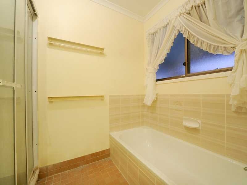23 Island Drive, Cannonvale QLD 4802
