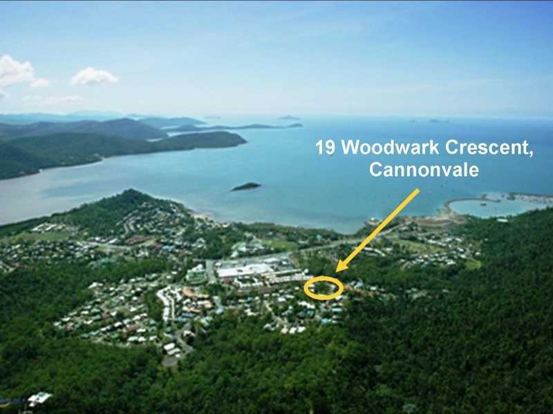 19 Woodwark Crescent, Cannonvale QLD 4802