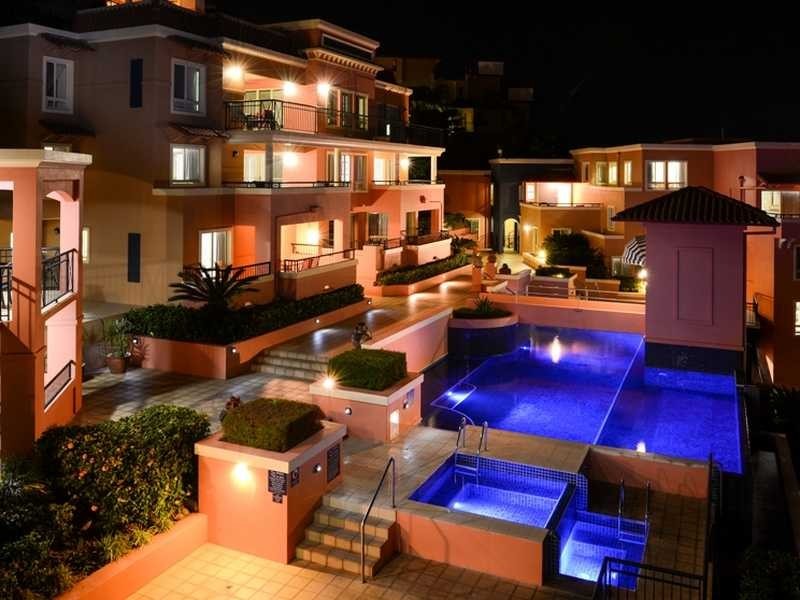 Unit 9/18 Golden Orchid Drive, Airlie Beach QLD 4802
